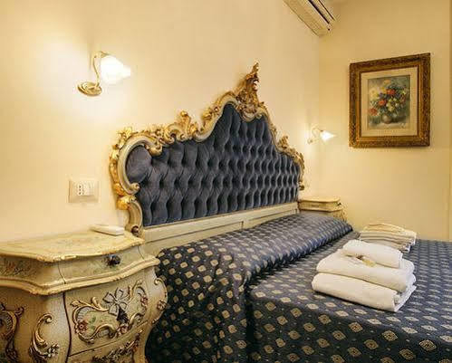 La Bauta Bed & Breakfast เมสเตร ภายนอก รูปภาพ