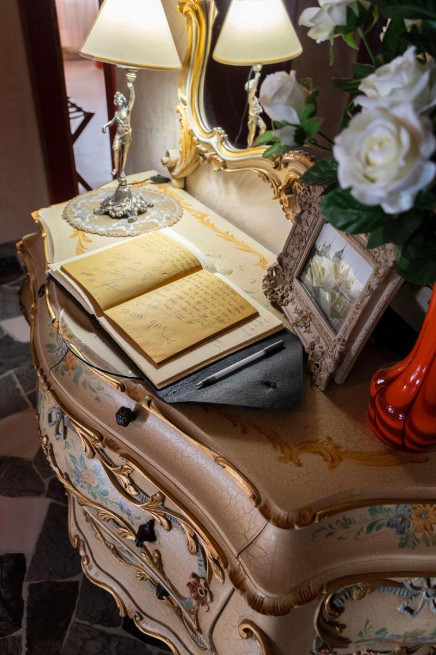 La Bauta Bed & Breakfast เมสเตร ภายนอก รูปภาพ