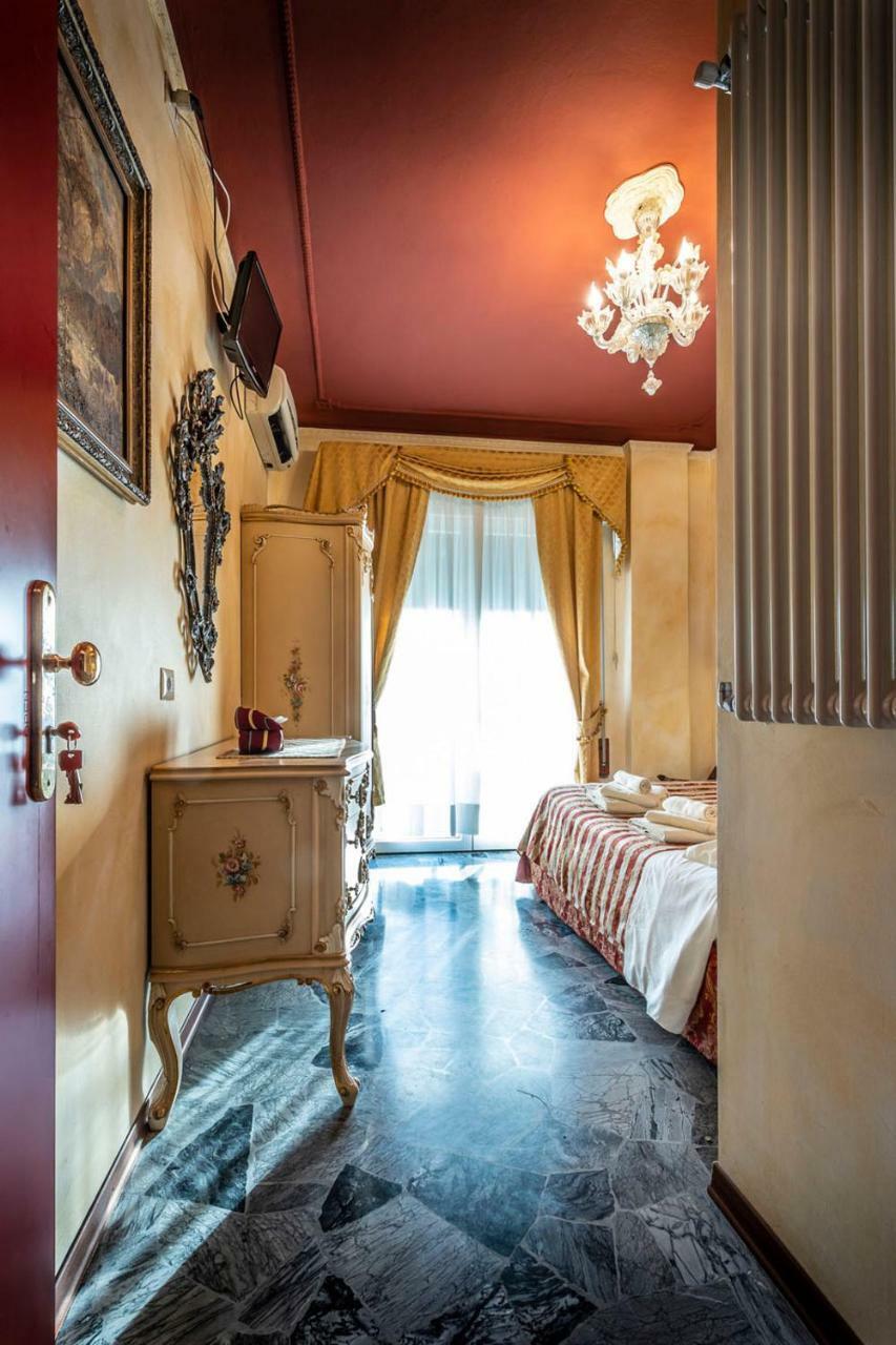 La Bauta Bed & Breakfast เมสเตร ภายนอก รูปภาพ